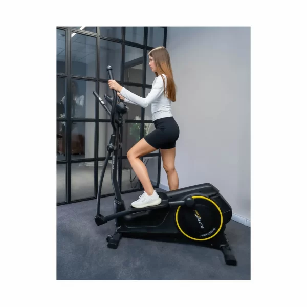  Эллиптический тренажер Altezani E 140 по низким ценам в Томске и Северске