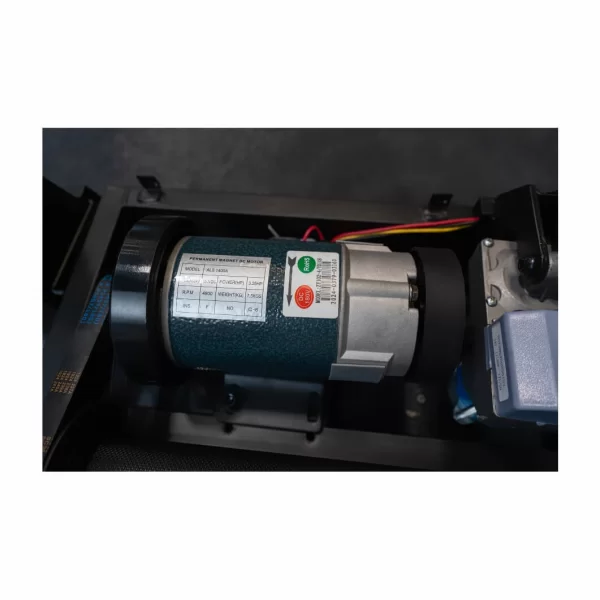  Беговая дорожка Altezani  ALS 1400 A по низким ценам в Томске и Северске