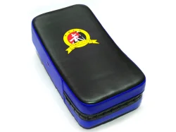 Макивара B-YHJ-2 тренировочная изогнутая 37.5*20*10 см ПВХ синий