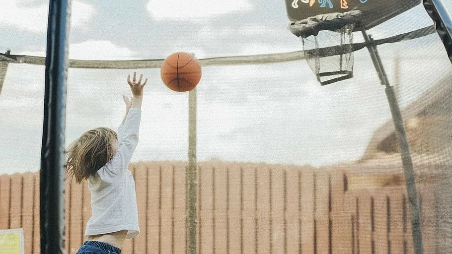 Фото Батут Hasttings Air Game Basketball (2,44 м) со склада магазина СпортСЕ