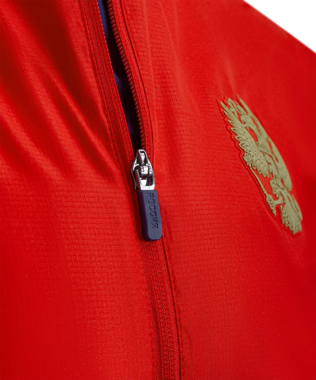 Фото Куртка ветрозащитная NATIONAL PerFormPROOF Rain Jacket, красный со склада магазина СпортСЕ