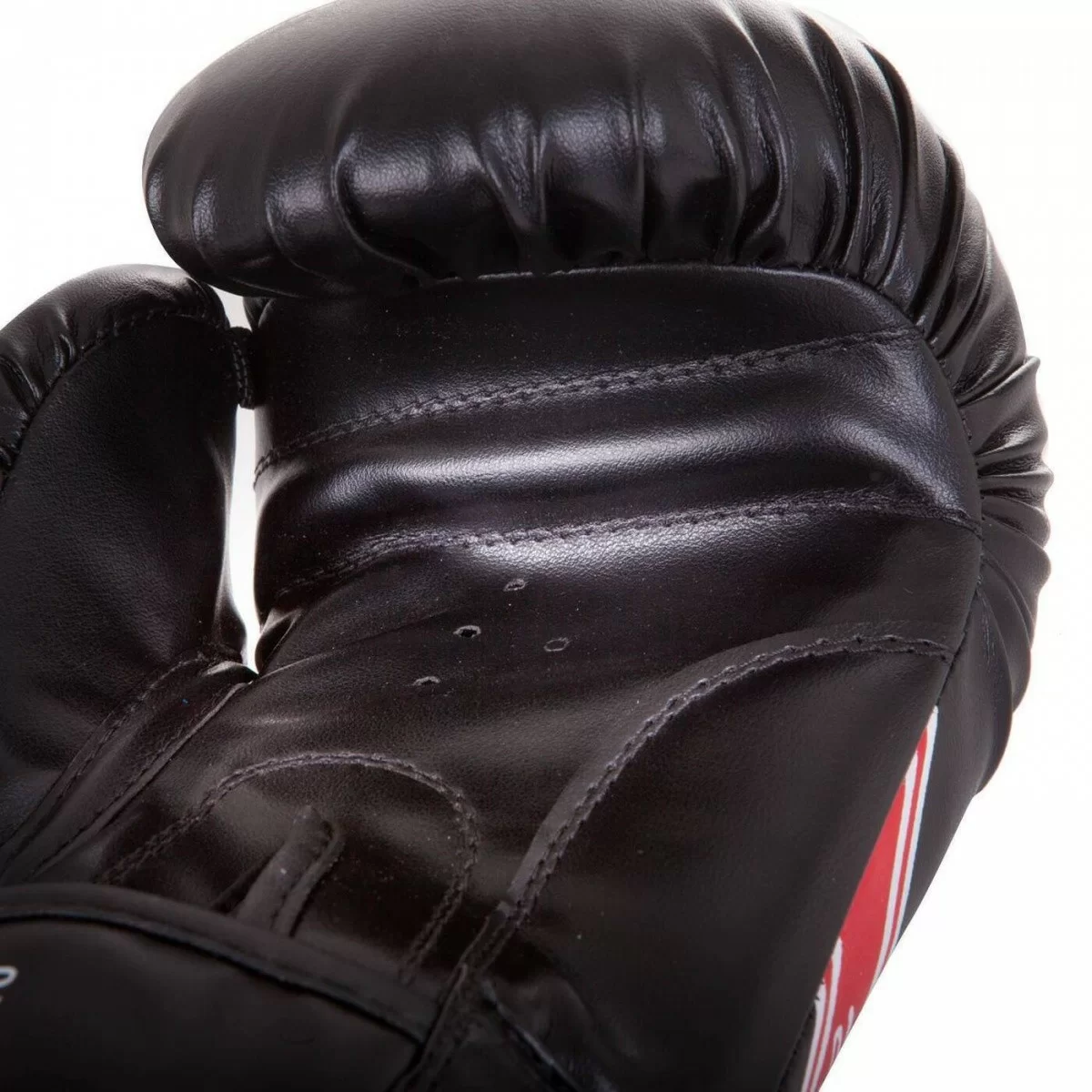 Фото Перчатки боксерские Roomaif RBG-110 Dyex черные со склада магазина СпортСЕ