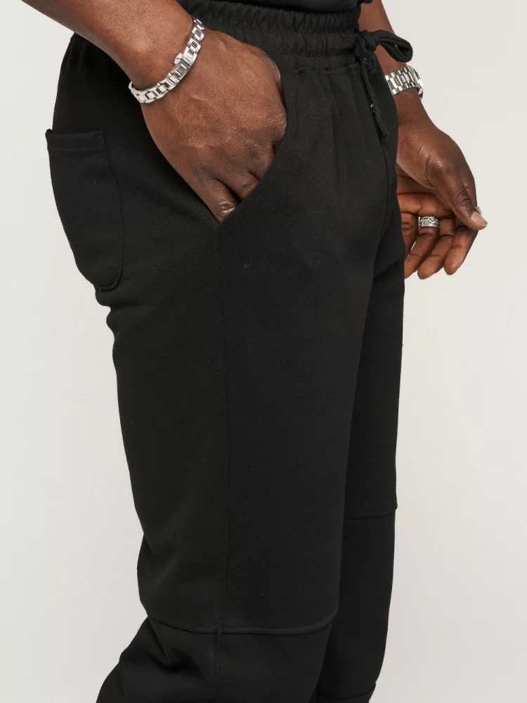 Фото Брюки мужские с манжетом (55% хлопок, 45%полиэстер) черный MF062 со склада магазина СпортСЕ