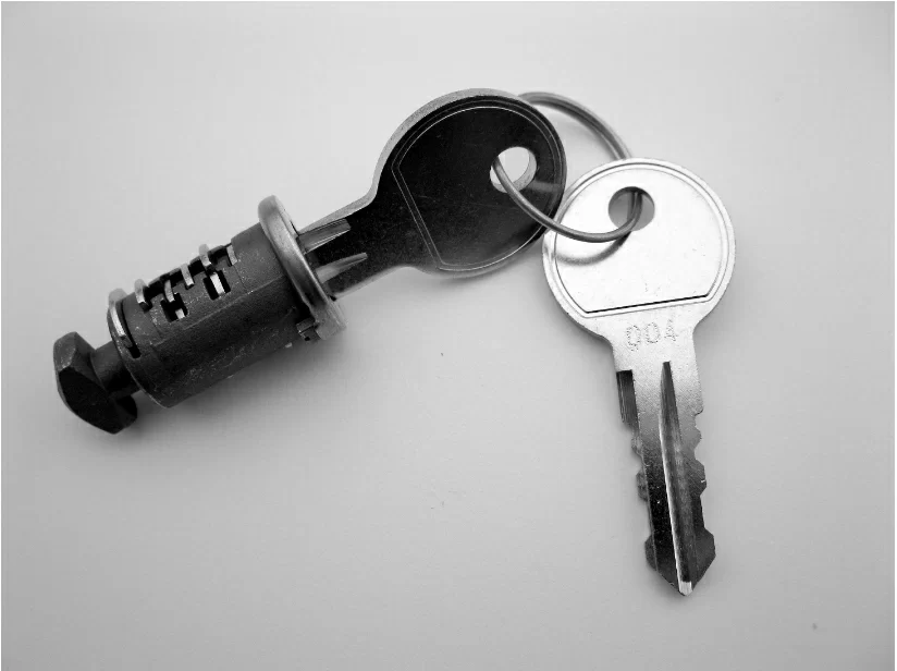Фото Peruzzo Цилиндр замка с ключами со склада магазина СпортСЕ