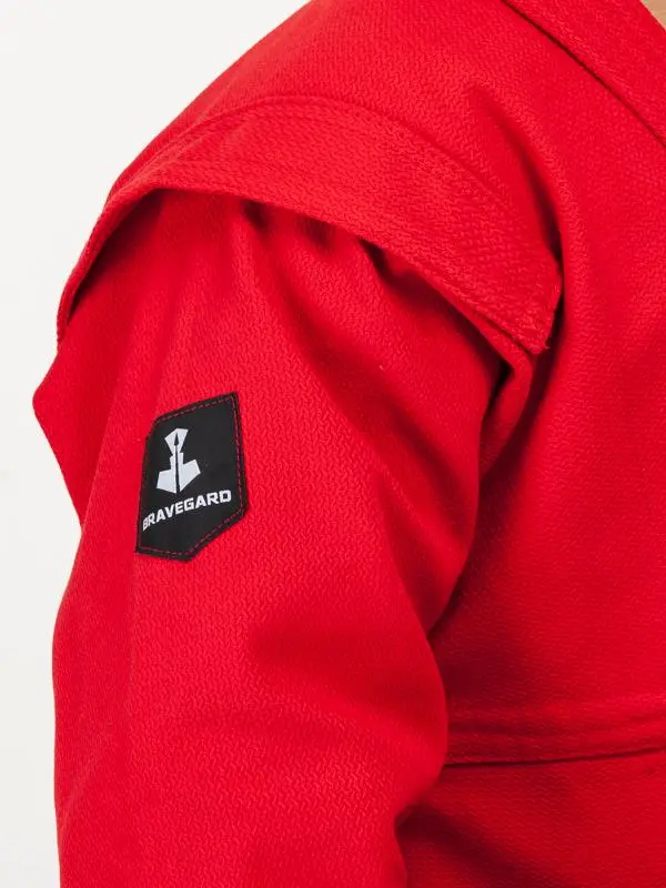 Фото Куртка для самбо Bravegard Ascend ВФС красный со склада магазина СпортСЕ